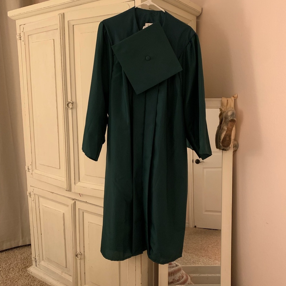 jostens graduation gown and cap